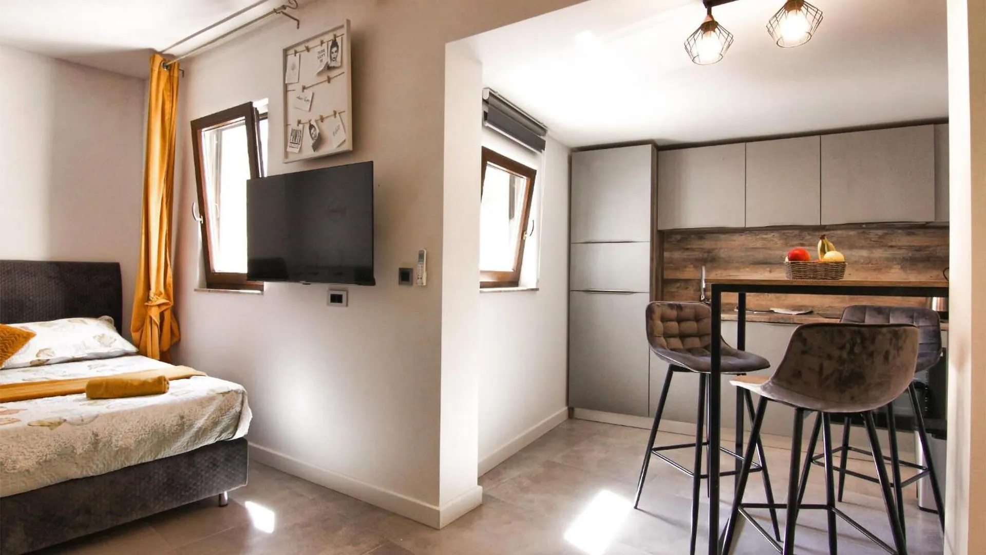 Holiday home Cozy Home In Turanj With Wifi