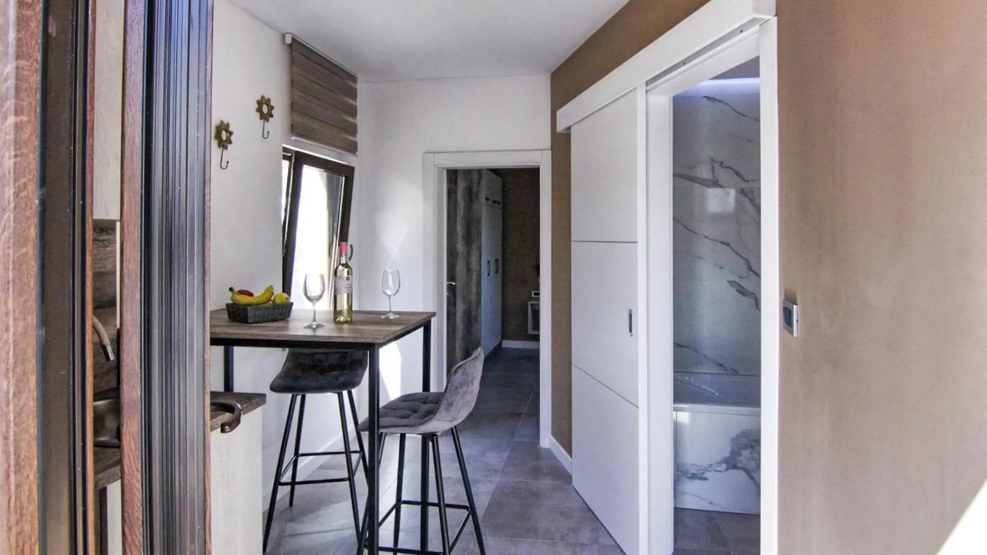 Cozy Home In Turanj With Wifi 0*,  Croatia